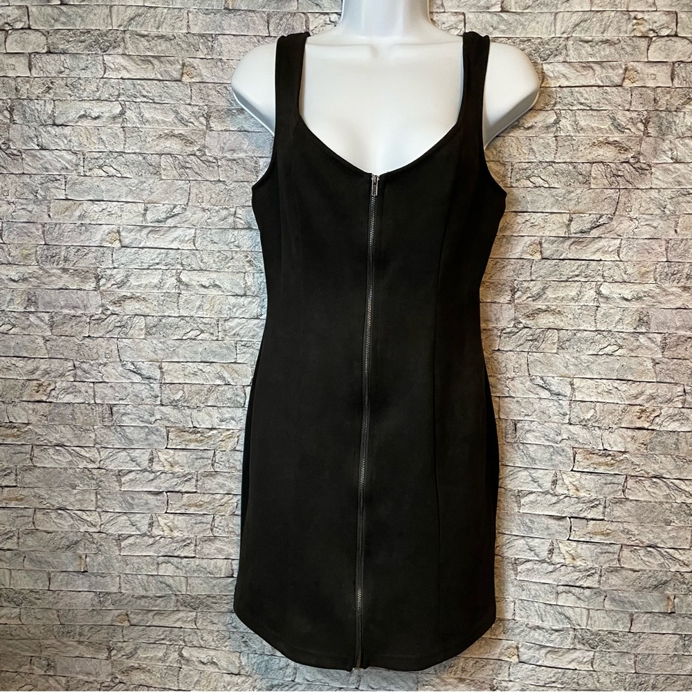 Trac Black Sleeveless Velour  front zipper bodycon dress